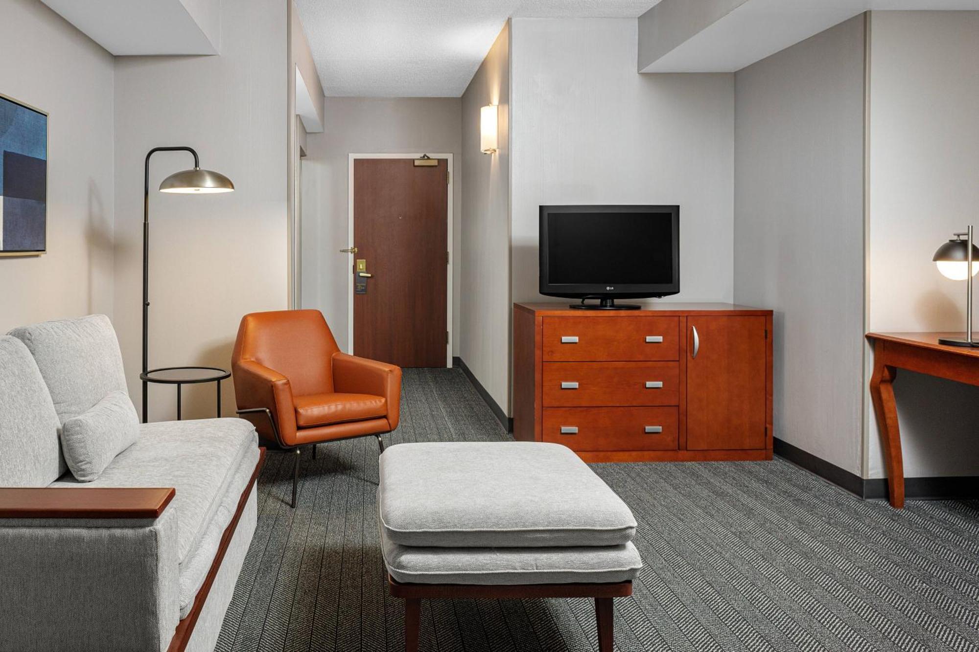 Courtyard Long Island Macarthur Airport Ronkonkoma Ngoại thất bức ảnh