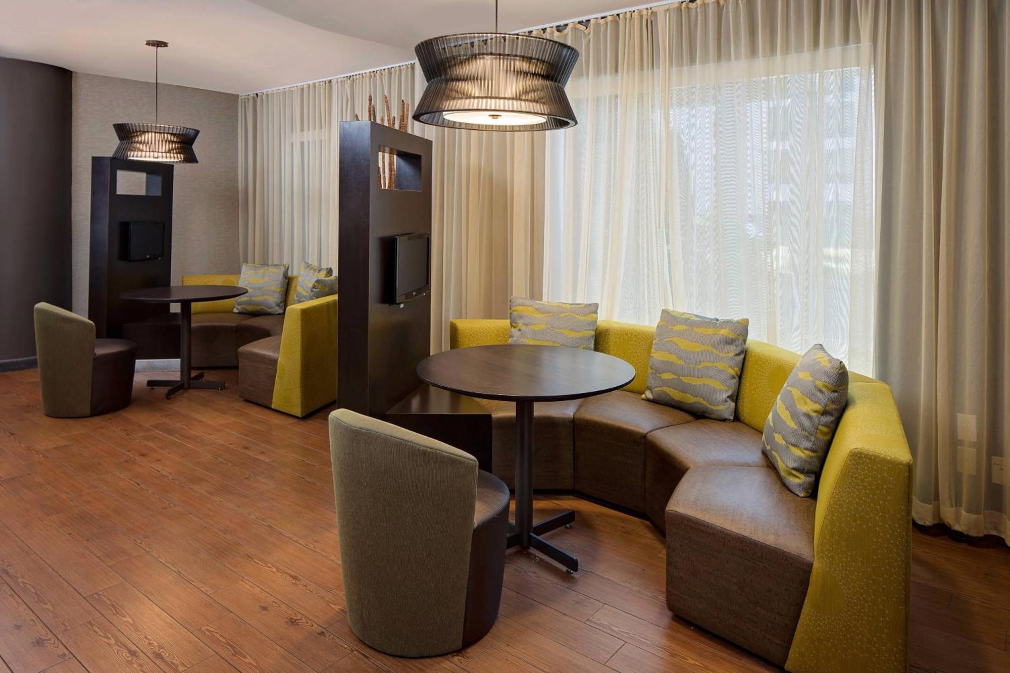 Courtyard Long Island Macarthur Airport Ronkonkoma Ngoại thất bức ảnh