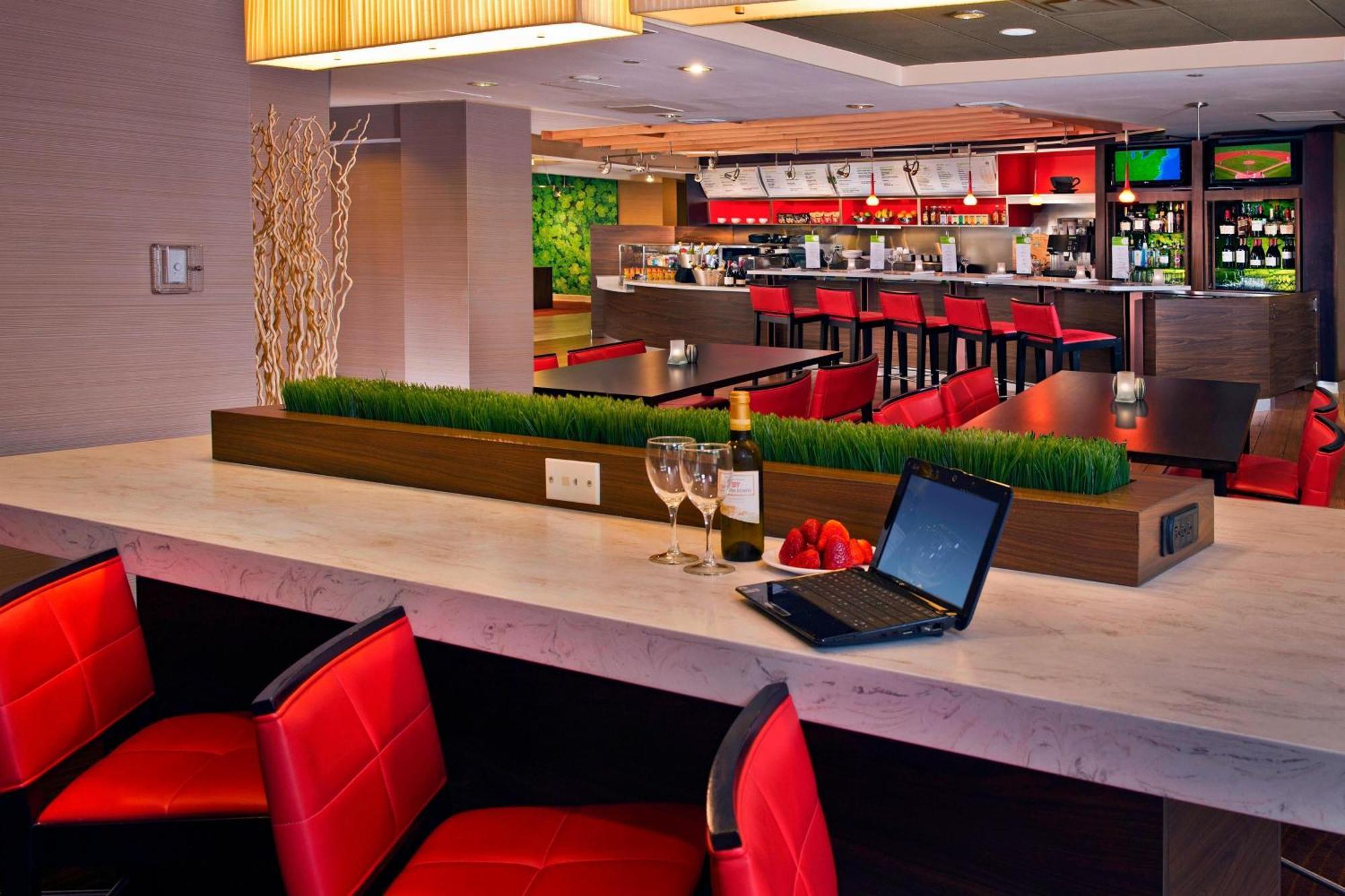 Courtyard Long Island Macarthur Airport Ronkonkoma Ngoại thất bức ảnh